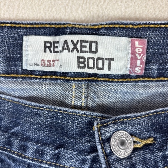 Levis 557 Jeans Mens 38x30 Bootcut Relaxed Dark Blue Wash Baggy Y2K VTG Loose - Picture 2 of 11